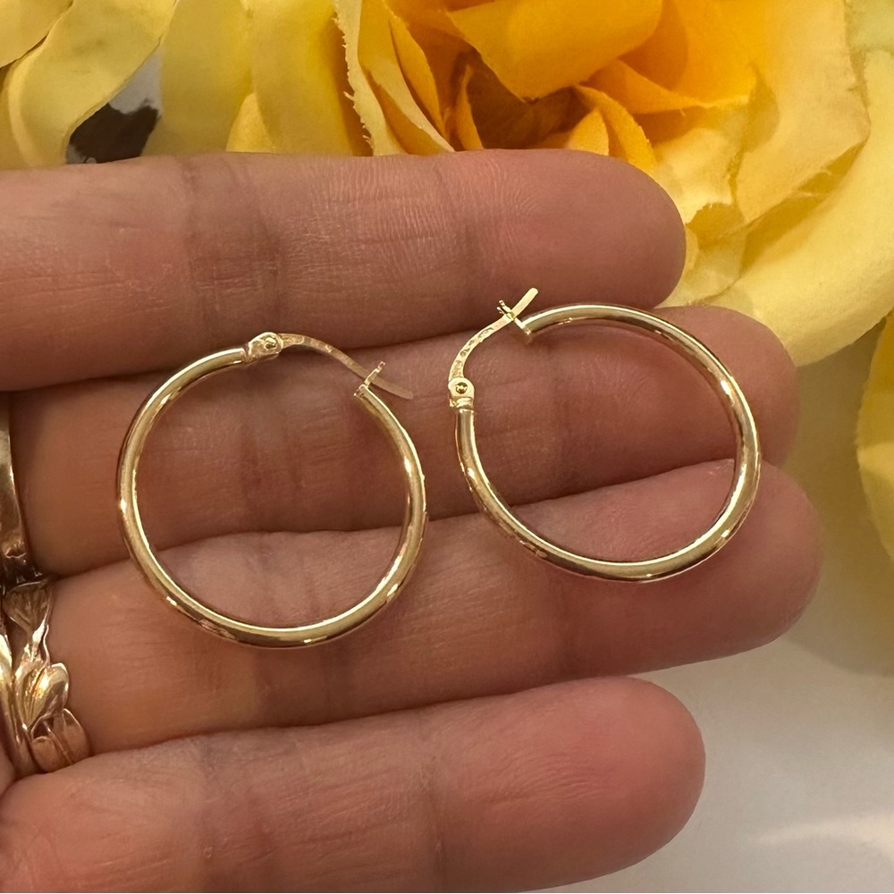 18K Real Gold Hoops Earrings “SOLD”